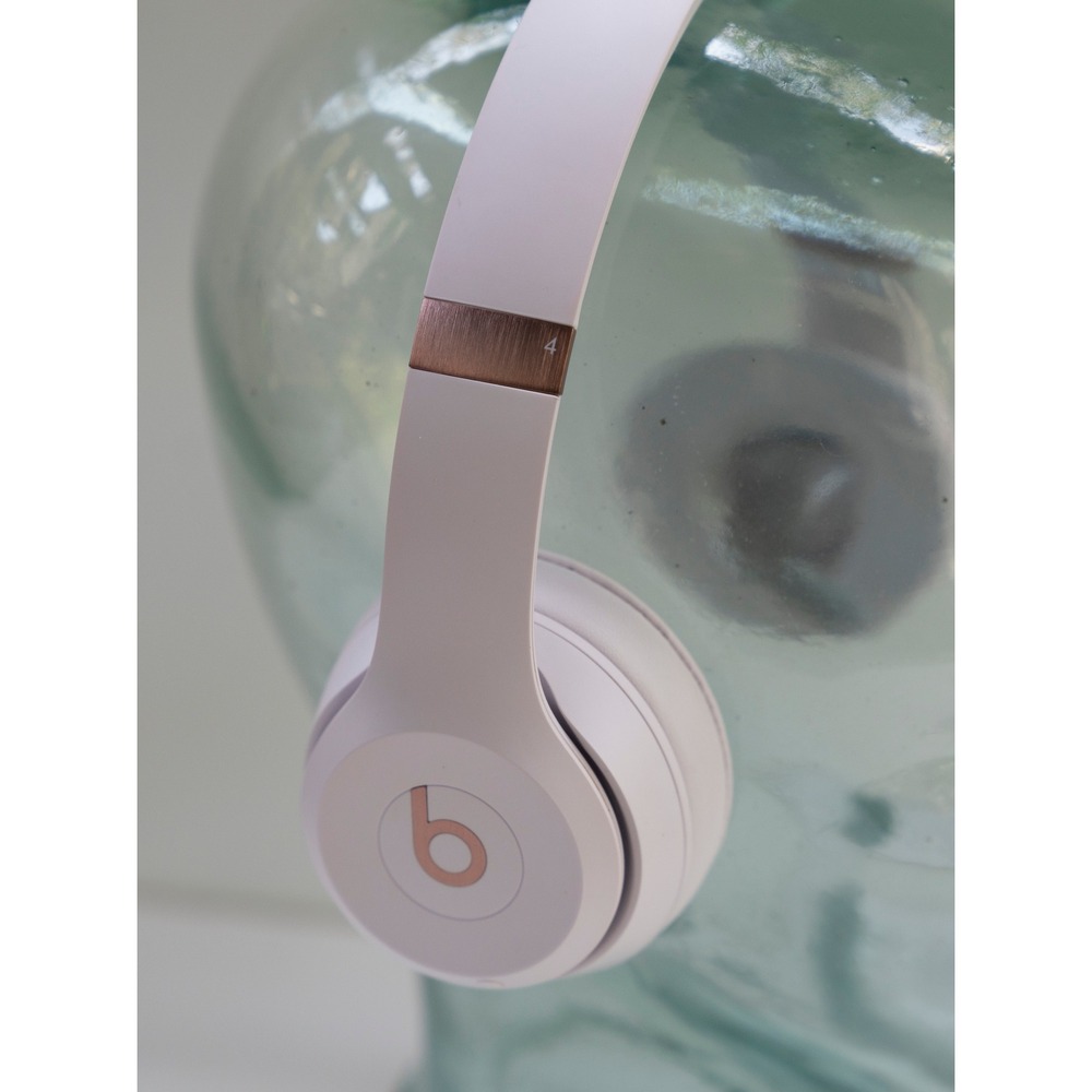 Beats Solo 4 Wireless On-Ear Headphones Cloud Pink Tested Working